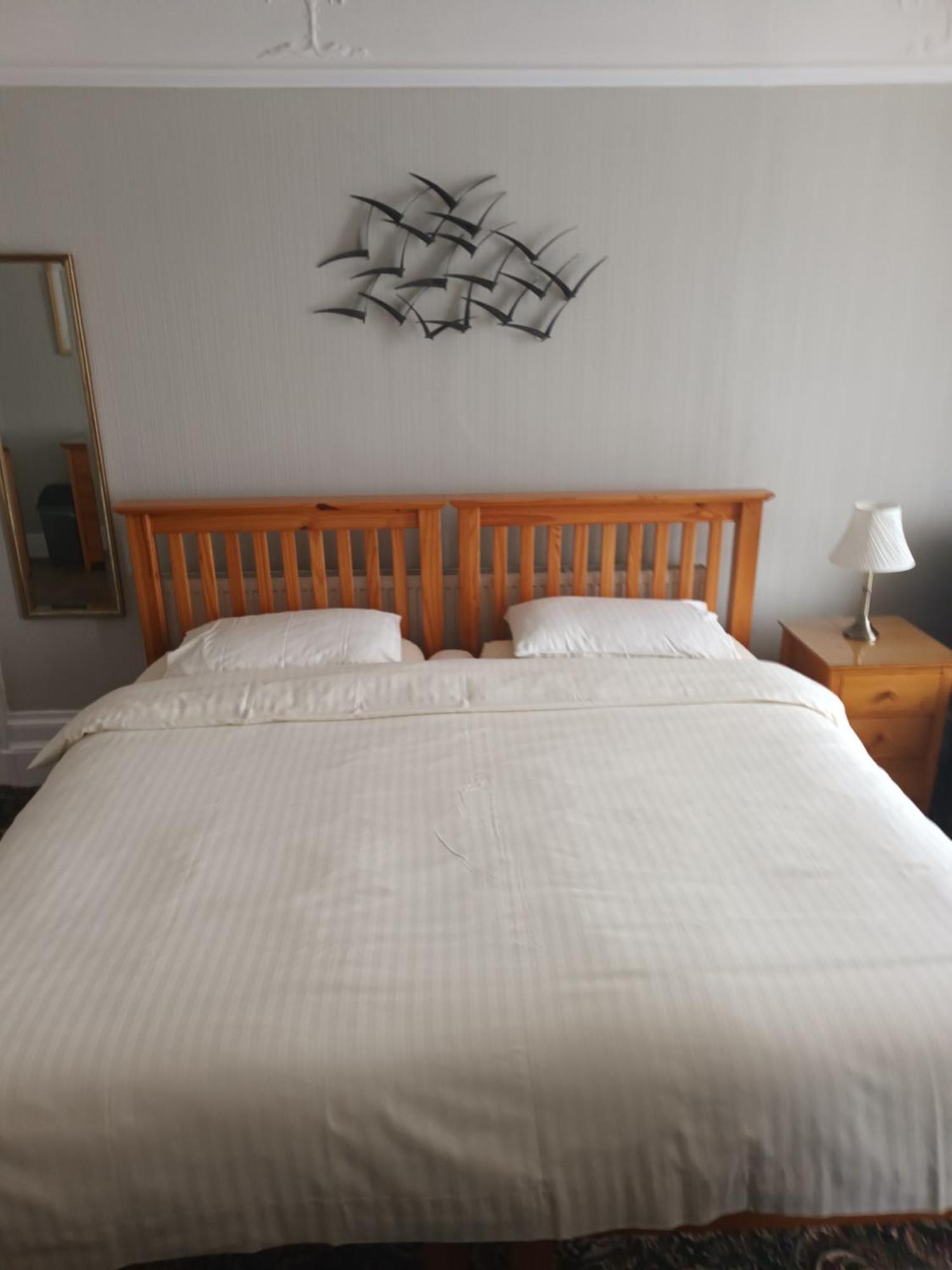 Eden Vale Ground Floor Sea View Apartment モアカム エクステリア 写真